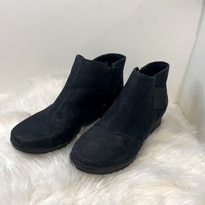 Clarks Cloud Stepper Short Boot size 10